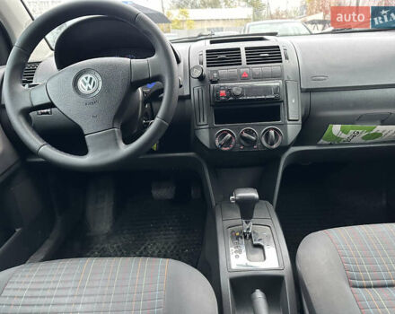 Синий Фольксваген Поло, объемом двигателя 1.39 л и пробегом 250 тыс. км за 5800 $, фото 14 на Automoto.ua