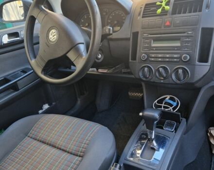 Синий Фольксваген Поло, объемом двигателя 1.4 л и пробегом 267 тыс. км за 4500 $, фото 5 на Automoto.ua