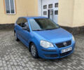 Синий Фольксваген Поло, объемом двигателя 1.39 л и пробегом 195 тыс. км за 5000 $, фото 2 на Automoto.ua