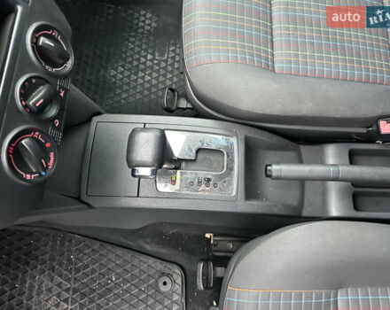 Синий Фольксваген Поло, объемом двигателя 1.39 л и пробегом 250 тыс. км за 5800 $, фото 17 на Automoto.ua