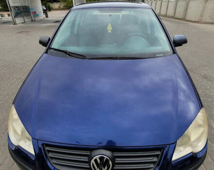 Синий Фольксваген Поло, объемом двигателя 1.42 л и пробегом 107 тыс. км за 5041 $, фото 1 на Automoto.ua