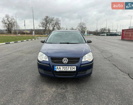 Синий Фольксваген Поло, объемом двигателя 1.4 л и пробегом 172 тыс. км за 5500 $, фото 1 на Automoto.ua