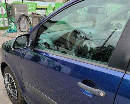 Синий Фольксваген Поло, объемом двигателя 1.42 л и пробегом 107 тыс. км за 5041 $, фото 16 на Automoto.ua