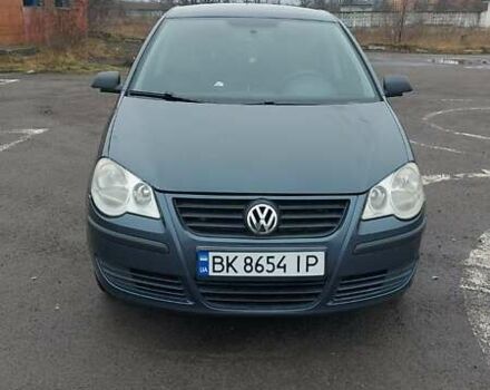 Синій Фольксваген Поло, об'ємом двигуна 1.4 л та пробігом 198 тис. км за 5100 $, фото 6 на Automoto.ua