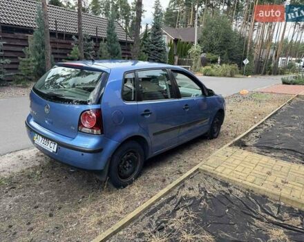 Синій Фольксваген Поло, об'ємом двигуна 1.4 л та пробігом 185 тис. км за 6000 $, фото 4 на Automoto.ua