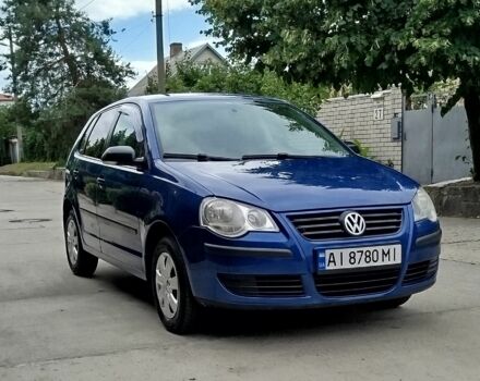 Синий Фольксваген Поло, объемом двигателя 1.4 л и пробегом 185 тыс. км за 5800 $, фото 5 на Automoto.ua