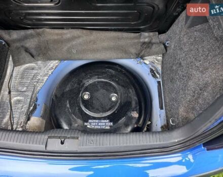 Синий Фольксваген Поло, объемом двигателя 1.4 л и пробегом 194 тыс. км за 4900 $, фото 7 на Automoto.ua