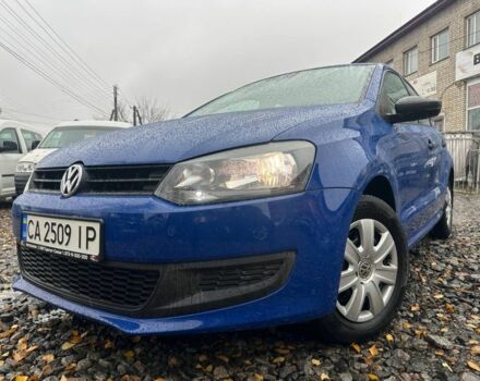 Синий Фольксваген Поло, объемом двигателя 1.2 л и пробегом 225 тыс. км за 5700 $, фото 1 на Automoto.ua