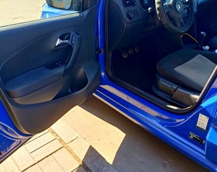 Синий Фольксваген Поло, объемом двигателя 1.2 л и пробегом 76 тыс. км за 4800 $, фото 5 на Automoto.ua