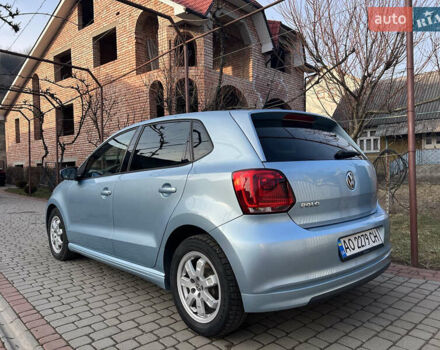 Синий Фольксваген Поло, объемом двигателя 1.2 л и пробегом 251 тыс. км за 6100 $, фото 2 на Automoto.ua