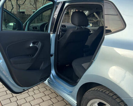 Синий Фольксваген Поло, объемом двигателя 1.2 л и пробегом 251 тыс. км за 6100 $, фото 21 на Automoto.ua