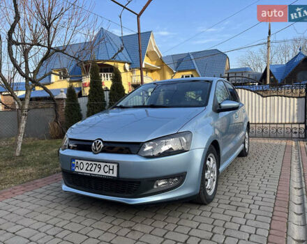 Синий Фольксваген Поло, объемом двигателя 1.2 л и пробегом 251 тыс. км за 6100 $, фото 6 на Automoto.ua