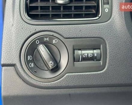 Синий Фольксваген Поло, объемом двигателя 1.6 л и пробегом 170 тыс. км за 7900 $, фото 8 на Automoto.ua