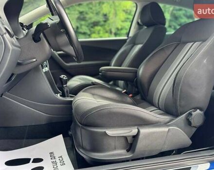 Синий Фольксваген Поло, объемом двигателя 1.6 л и пробегом 170 тыс. км за 7900 $, фото 7 на Automoto.ua