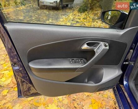Синій Фольксваген Поло, об'ємом двигуна 1.6 л та пробігом 218 тис. км за 7290 $, фото 9 на Automoto.ua