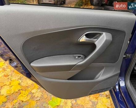 Синій Фольксваген Поло, об'ємом двигуна 1.6 л та пробігом 218 тис. км за 7290 $, фото 14 на Automoto.ua