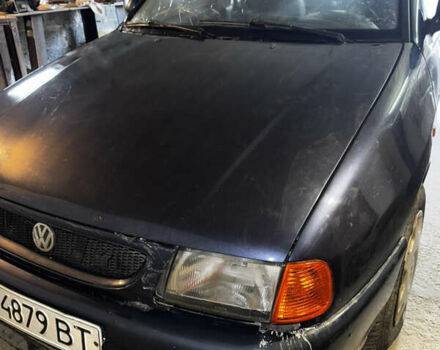 Синий Фольксваген Поло, объемом двигателя 1.4 л и пробегом 250 тыс. км за 1000 $, фото 1 на Automoto.ua