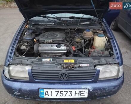 Синий Фольксваген Поло, объемом двигателя 1.4 л и пробегом 349 тыс. км за 1800 $, фото 11 на Automoto.ua