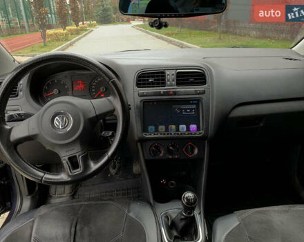 Синий Фольксваген Поло, объемом двигателя 1.6 л и пробегом 295 тыс. км за 5900 $, фото 14 на Automoto.ua