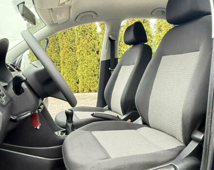 Синий Фольксваген Поло, объемом двигателя 1.6 л и пробегом 108 тыс. км за 8200 $, фото 40 на Automoto.ua