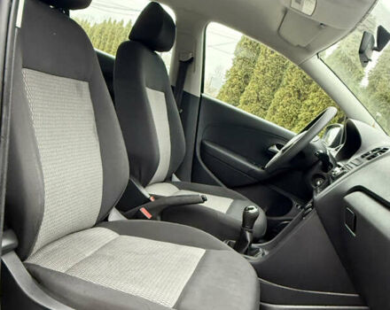 Синий Фольксваген Поло, объемом двигателя 1.6 л и пробегом 108 тыс. км за 8200 $, фото 25 на Automoto.ua