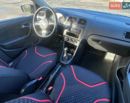 Синий Фольксваген Поло, объемом двигателя 1.6 л и пробегом 292 тыс. км за 5500 $, фото 22 на Automoto.ua