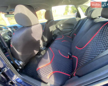 Синий Фольксваген Поло, объемом двигателя 1.6 л и пробегом 292 тыс. км за 5500 $, фото 26 на Automoto.ua