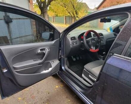 Синий Фольксваген Поло, объемом двигателя 1.6 л и пробегом 91 тыс. км за 8500 $, фото 5 на Automoto.ua