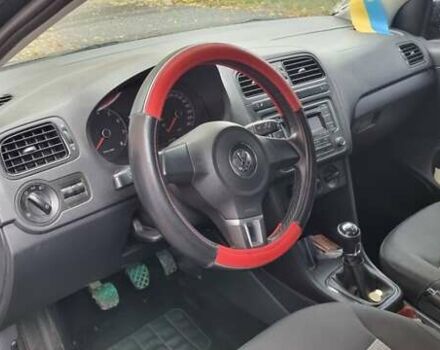 Синий Фольксваген Поло, объемом двигателя 1.6 л и пробегом 91 тыс. км за 8500 $, фото 6 на Automoto.ua