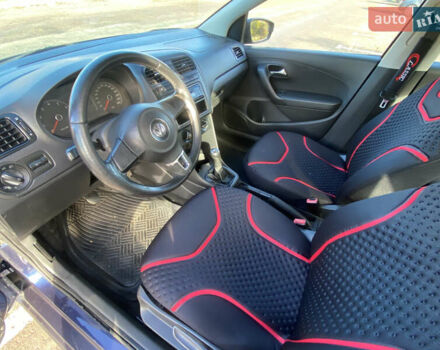 Синий Фольксваген Поло, объемом двигателя 1.6 л и пробегом 292 тыс. км за 5500 $, фото 17 на Automoto.ua