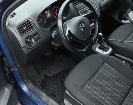 Синий Фольксваген Поло, объемом двигателя 1.4 л и пробегом 89 тыс. км за 10500 $, фото 3 на Automoto.ua