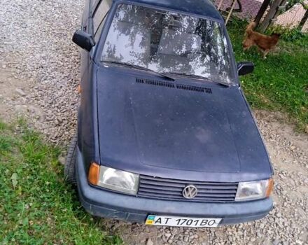 Синий Фольксваген Поло, объемом двигателя 1.4 л и пробегом 300 тыс. км за 800 $, фото 1 на Automoto.ua