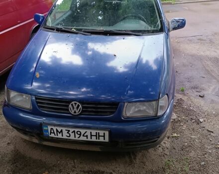 Синий Фольксваген Поло, объемом двигателя 1 л и пробегом 100 тыс. км за 947 $, фото 1 на Automoto.ua