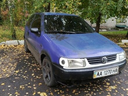 Синий Фольксваген Поло, объемом двигателя 0 л и пробегом 250 тыс. км за 1334 $, фото 1 на Automoto.ua