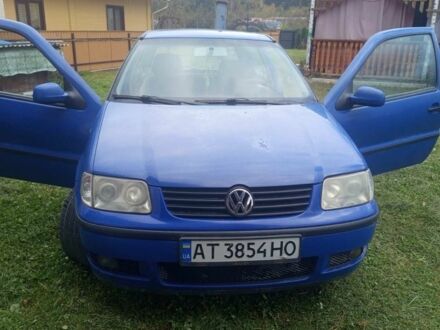 Синий Фольксваген Поло, объемом двигателя 1 л и пробегом 260 тыс. км за 3200 $, фото 1 на Automoto.ua