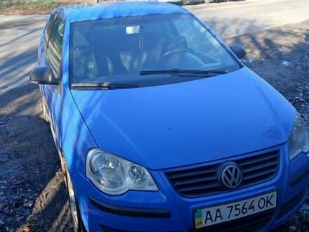 Синий Фольксваген Поло, объемом двигателя 1.39 л и пробегом 267 тыс. км за 4200 $, фото 1 на Automoto.ua