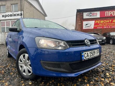 Синий Фольксваген Поло, объемом двигателя 1.2 л и пробегом 225 тыс. км за 5700 $, фото 1 на Automoto.ua