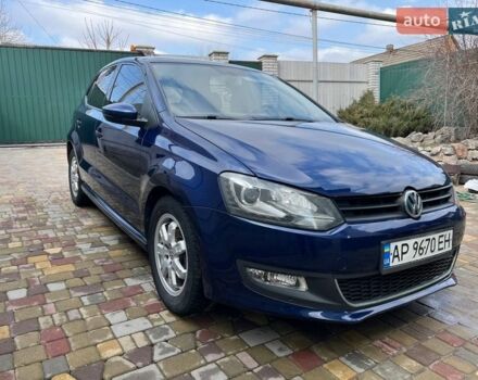 Синий Фольксваген Поло, объемом двигателя 1.2 л и пробегом 144 тыс. км за 5555 $, фото 1 на Automoto.ua