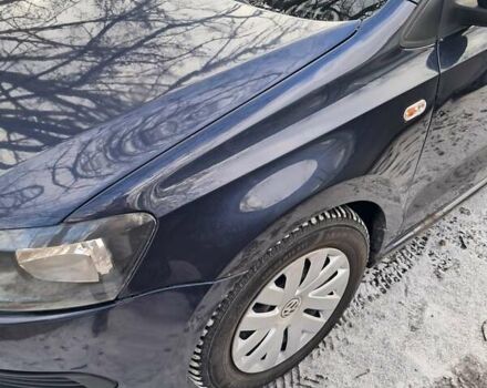 Синий Фольксваген Поло, объемом двигателя 1.6 л и пробегом 242 тыс. км за 5500 $, фото 1 на Automoto.ua