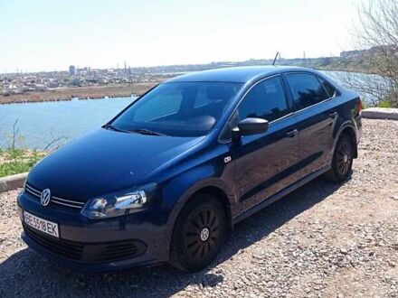 Фольксваген Поло 2013 в Николаеве на Automoto.ua Синий Фольксваген Поло, объемом двигателя 1.6 л и пробегом 163 тыс. км за 6700 $, фото 1 на Automoto.ua