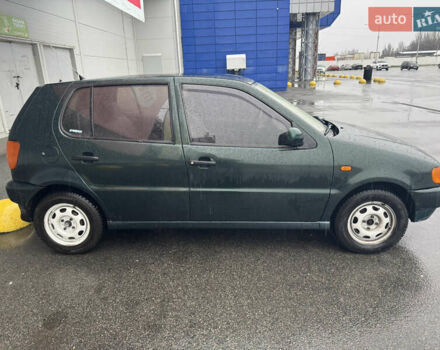 Зеленый Фольксваген Поло, объемом двигателя 1.4 л и пробегом 250 тыс. км за 3450 $, фото 2 на Automoto.ua