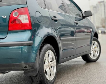 Зеленый Фольксваген Поло, объемом двигателя 1.4 л и пробегом 300 тыс. км за 3150 $, фото 6 на Automoto.ua