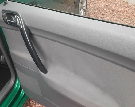 Зеленый Фольксваген Поло, объемом двигателя 1.4 л и пробегом 201 тыс. км за 4250 $, фото 7 на Automoto.ua