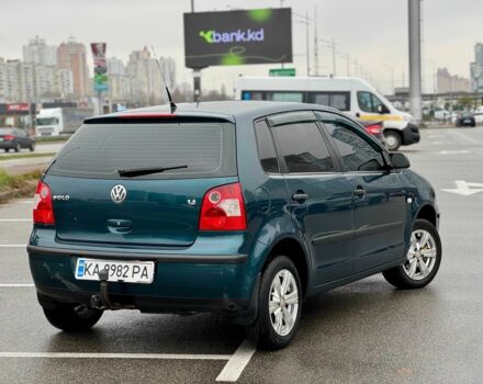 Зеленый Фольксваген Поло, объемом двигателя 1.4 л и пробегом 300 тыс. км за 3150 $, фото 5 на Automoto.ua