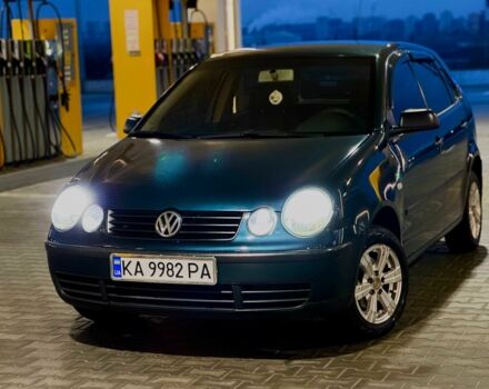 Зеленый Фольксваген Поло, объемом двигателя 1.4 л и пробегом 300 тыс. км за 3150 $, фото 2 на Automoto.ua