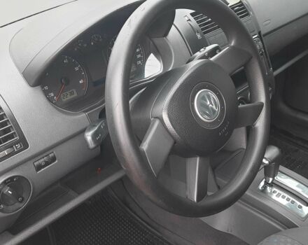 Зеленый Фольксваген Поло, объемом двигателя 1.4 л и пробегом 201 тыс. км за 4250 $, фото 16 на Automoto.ua