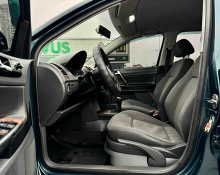 Зеленый Фольксваген Поло, объемом двигателя 1.4 л и пробегом 300 тыс. км за 3150 $, фото 12 на Automoto.ua