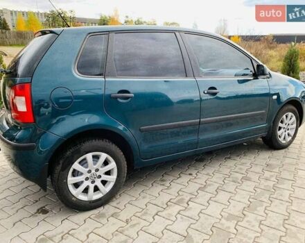 Зелений Фольксваген Поло, об'ємом двигуна 1.4 л та пробігом 327 тис. км за 3500 $, фото 9 на Automoto.ua