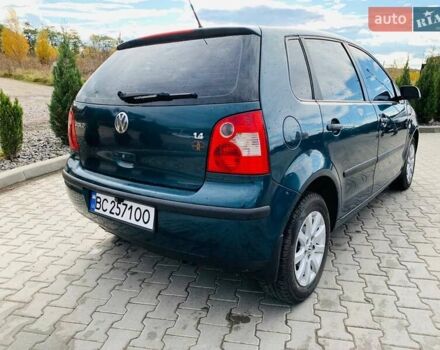 Зелений Фольксваген Поло, об'ємом двигуна 1.4 л та пробігом 327 тис. км за 3500 $, фото 4 на Automoto.ua