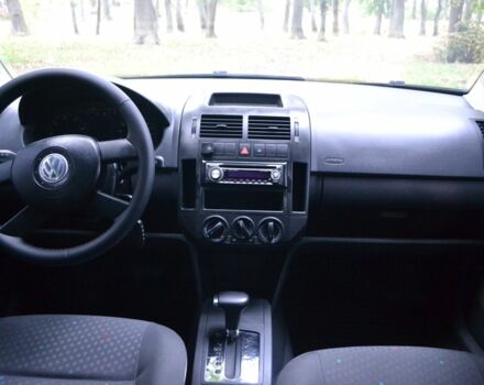 Зелений Фольксваген Поло, об'ємом двигуна 1.4 л та пробігом 230 тис. км за 4995 $, фото 2 на Automoto.ua